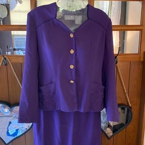Liz Claiborne purple suit